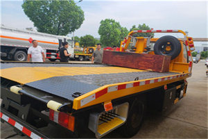 泾源附近拖车电话号码服务